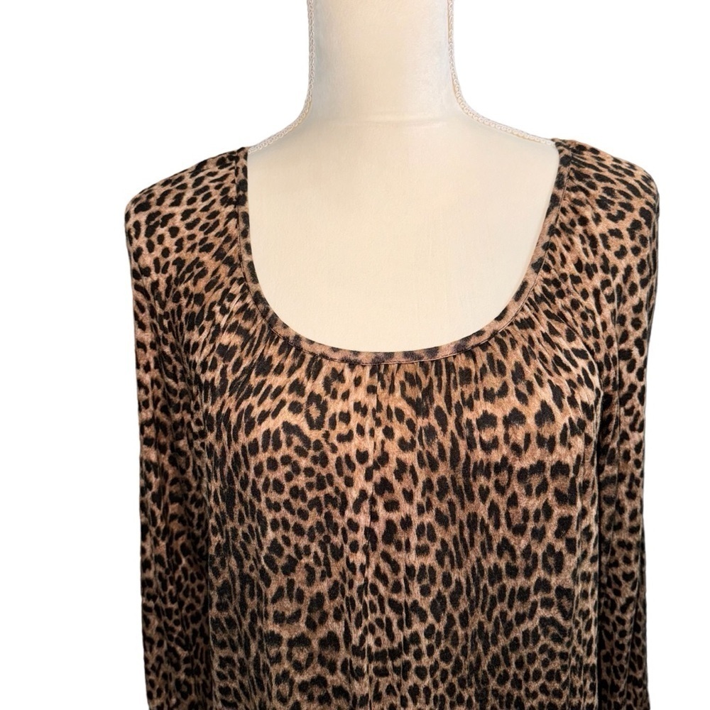 Michael Kors (NWT) Top, Size Medium - Picture 6 of 10